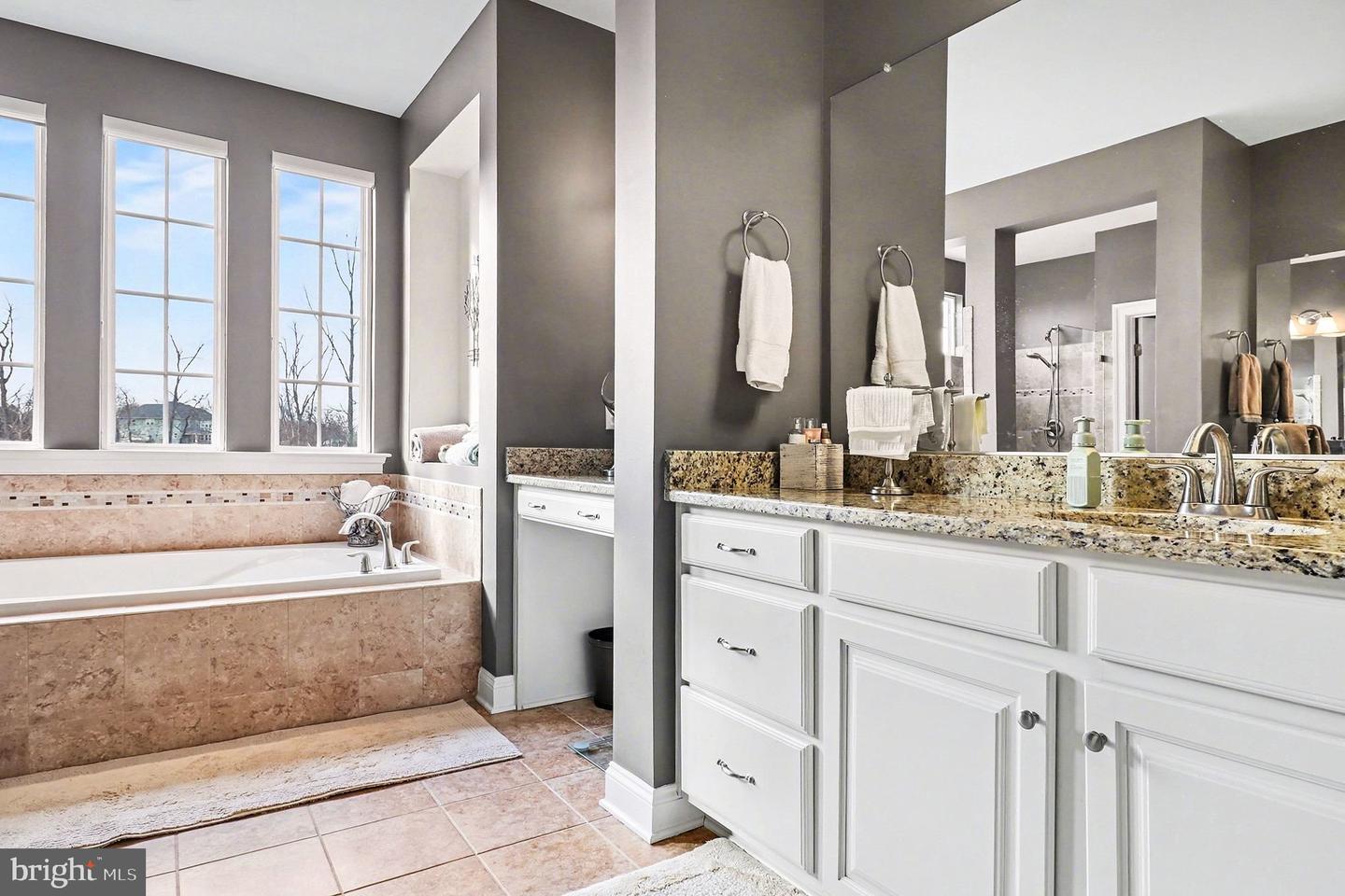 165 EDGEWATER DR, FREDERICKSBURG, Virginia 22406, 5 Bedrooms Bedrooms, ,5 BathroomsBathrooms,Residential,For sale,165 EDGEWATER DR,VAST2045246 MLS # VAST2045246 165 EDGEWATER DR, FREDERICKSBURG, Virginia 22406, 5 Bedrooms Bedrooms, ,5 BathroomsBathrooms,Residential,For sale,165 EDGEWATER DR,VAST2045246 MLS # VAST2045246