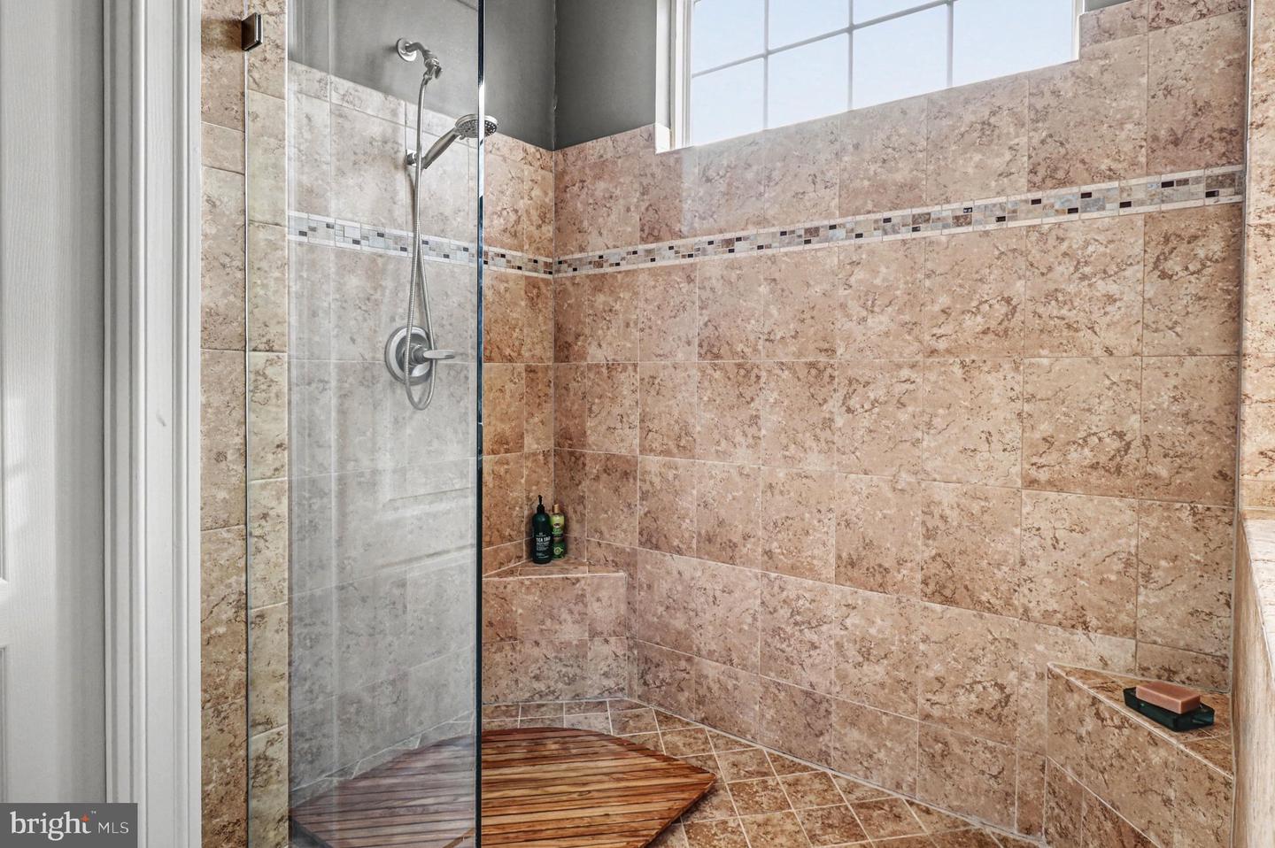 165 EDGEWATER DR, FREDERICKSBURG, Virginia 22406, 5 Bedrooms Bedrooms, ,5 BathroomsBathrooms,Residential,For sale,165 EDGEWATER DR,VAST2045246 MLS # VAST2045246 165 EDGEWATER DR, FREDERICKSBURG, Virginia 22406, 5 Bedrooms Bedrooms, ,5 BathroomsBathrooms,Residential,For sale,165 EDGEWATER DR,VAST2045246 MLS # VAST2045246