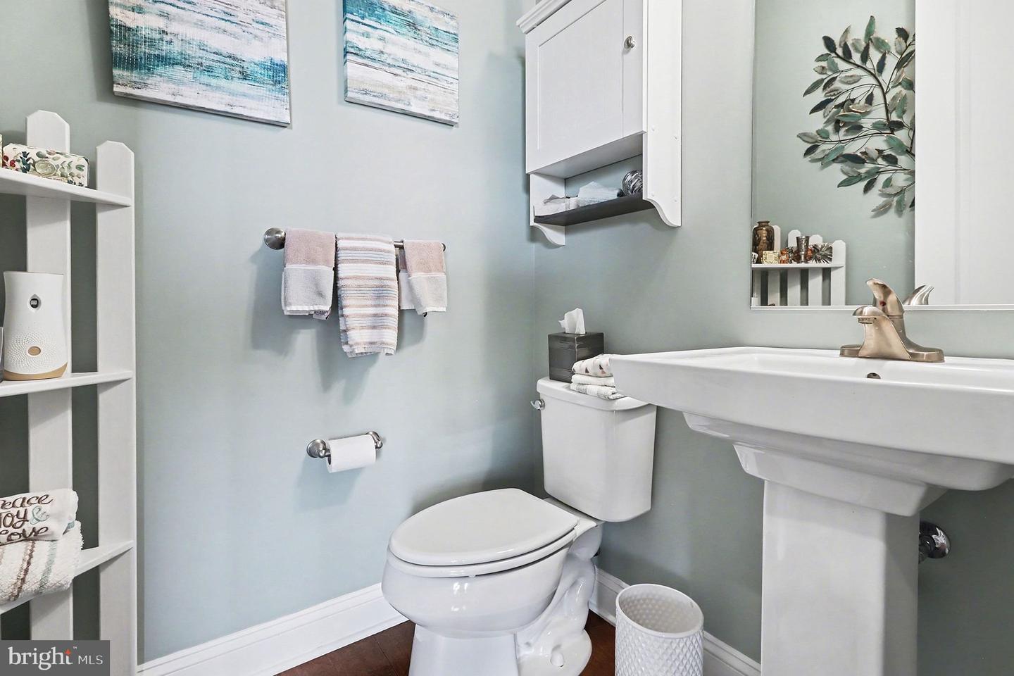 165 EDGEWATER DR, FREDERICKSBURG, Virginia 22406, 5 Bedrooms Bedrooms, ,5 BathroomsBathrooms,Residential,For sale,165 EDGEWATER DR,VAST2045246 MLS # VAST2045246 165 EDGEWATER DR, FREDERICKSBURG, Virginia 22406, 5 Bedrooms Bedrooms, ,5 BathroomsBathrooms,Residential,For sale,165 EDGEWATER DR,VAST2045246 MLS # VAST2045246