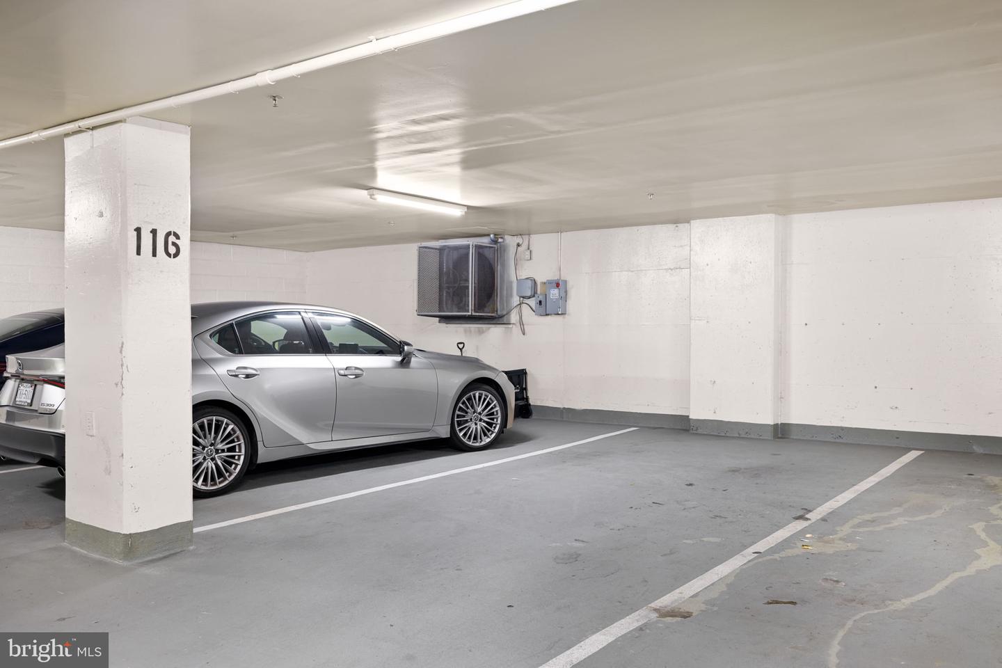 8380 GREENSBORO DR #221, MCLEAN, Virginia 22102, 2 Bedrooms Bedrooms, ,2 BathroomsBathrooms,Residential,For sale,8380 GREENSBORO DR #221,VAFX2285738 MLS # VAFX2285738