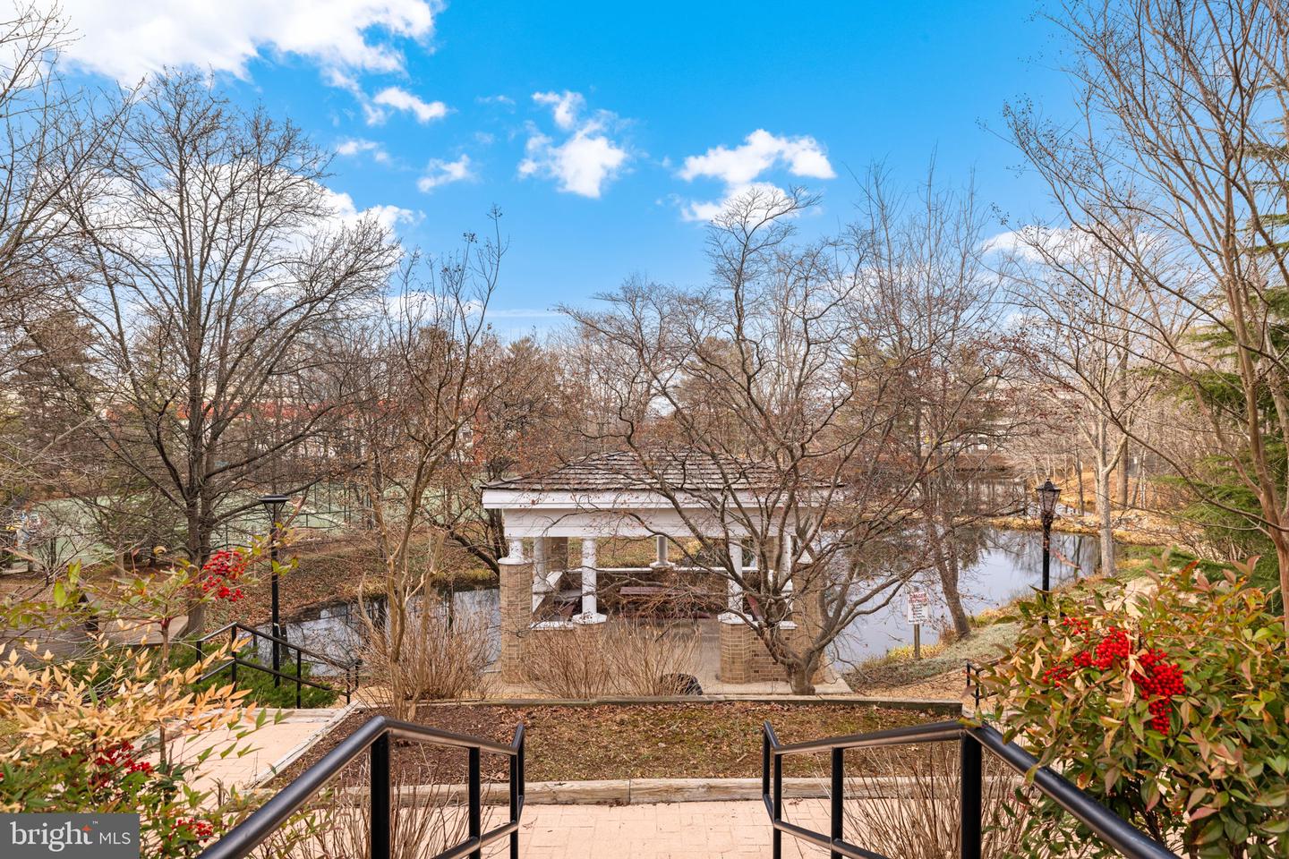 8380 GREENSBORO DR #221, MCLEAN, Virginia 22102, 2 Bedrooms Bedrooms, ,2 BathroomsBathrooms,Residential,For sale,8380 GREENSBORO DR #221,VAFX2285738 MLS # VAFX2285738