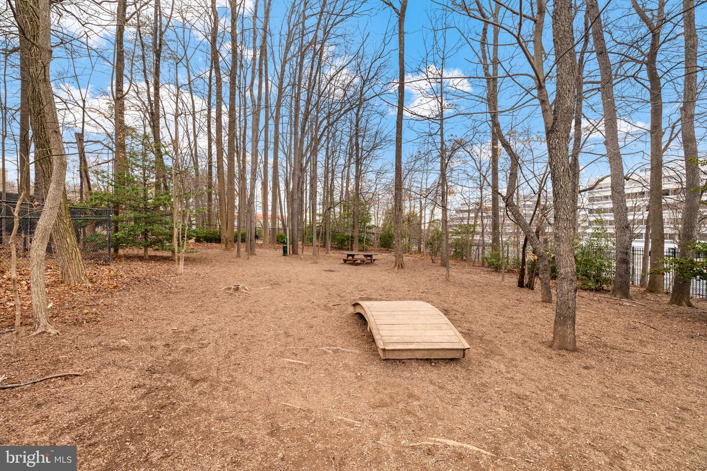 8380 GREENSBORO DR #221, MCLEAN, Virginia 22102, 2 Bedrooms Bedrooms, ,2 BathroomsBathrooms,Residential,For sale,8380 GREENSBORO DR #221,VAFX2285738 MLS # VAFX2285738