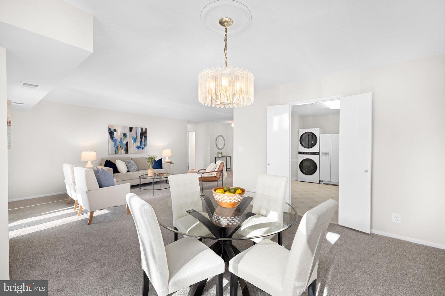 8380 GREENSBORO DR #221, MCLEAN, Virginia 22102, 2 Bedrooms Bedrooms, ,2 BathroomsBathrooms,Residential,For sale,8380 GREENSBORO DR #221,VAFX2285738 MLS # VAFX2285738