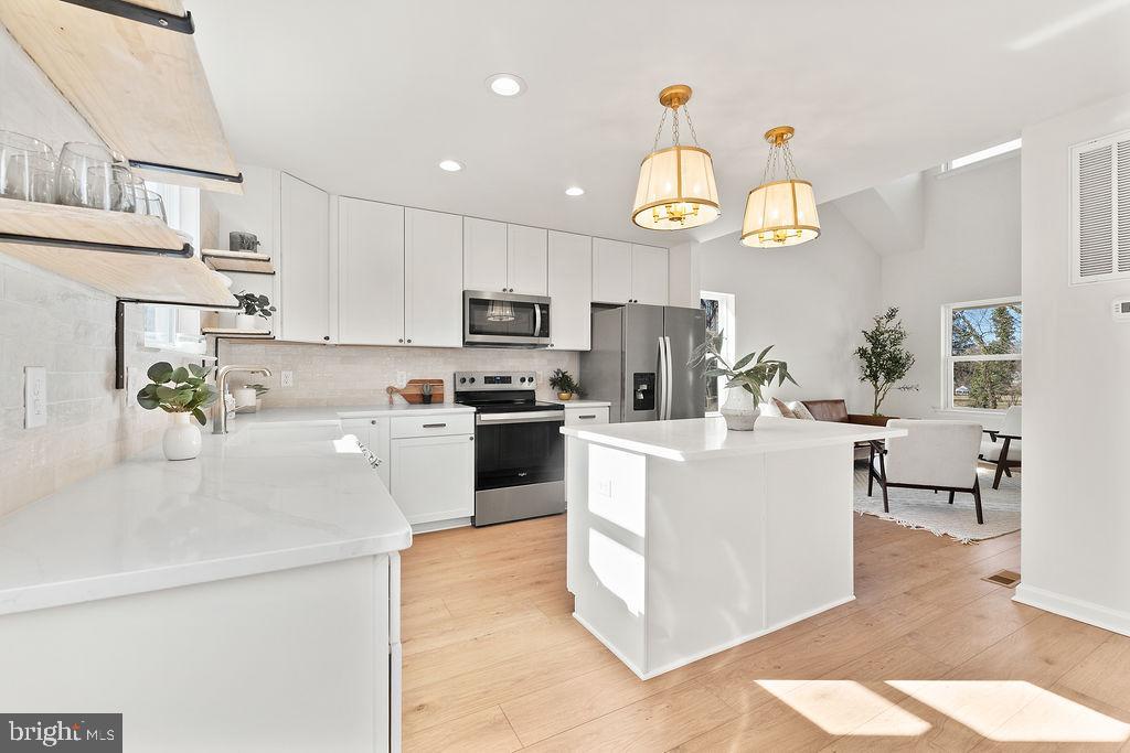 317 GROVE AVE, GORDONSVILLE, Virginia 22942, 4 Bedrooms Bedrooms, ,2 BathroomsBathrooms,Residential,For sale,317 GROVE AVE,VAOR2013144 MLS # VAOR2013144 317 GROVE AVE, GORDONSVILLE, Virginia 22942, 4 Bedrooms Bedrooms, ,2 BathroomsBathrooms,Residential,For sale,317 GROVE AVE,VAOR2013144 MLS # VAOR2013144