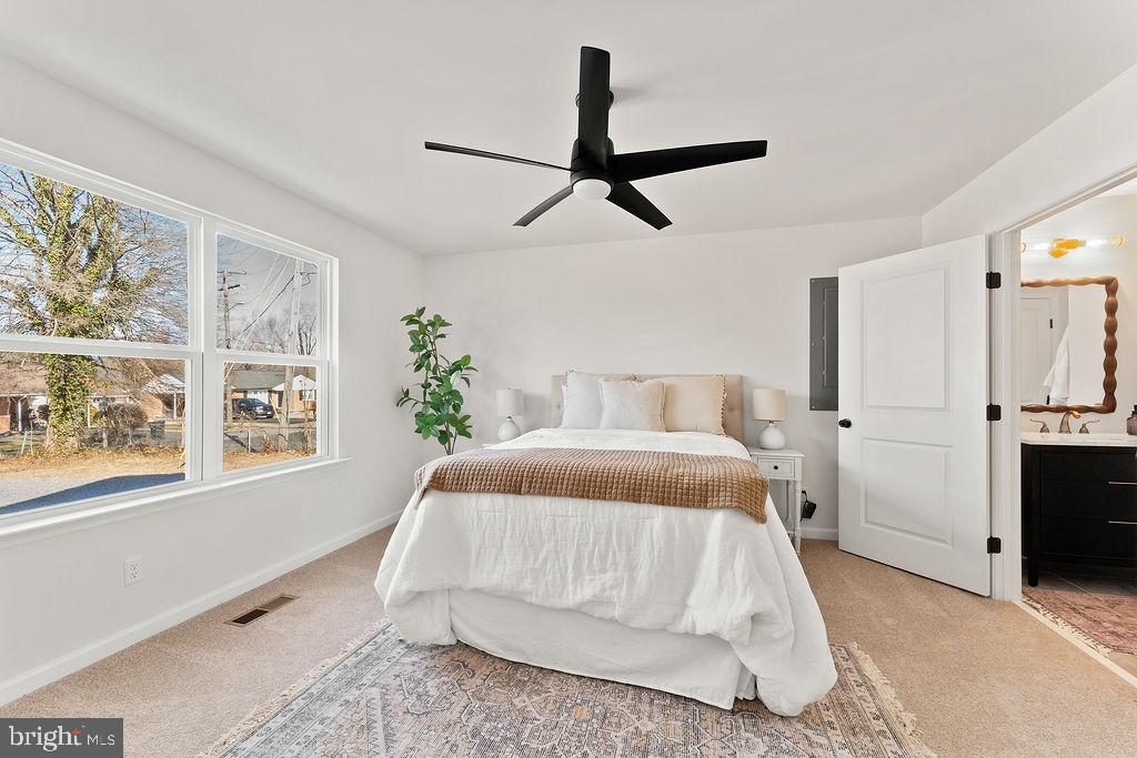 317 GROVE AVE, GORDONSVILLE, Virginia 22942, 4 Bedrooms Bedrooms, ,2 BathroomsBathrooms,Residential,For sale,317 GROVE AVE,VAOR2013144 MLS # VAOR2013144 317 GROVE AVE, GORDONSVILLE, Virginia 22942, 4 Bedrooms Bedrooms, ,2 BathroomsBathrooms,Residential,For sale,317 GROVE AVE,VAOR2013144 MLS # VAOR2013144