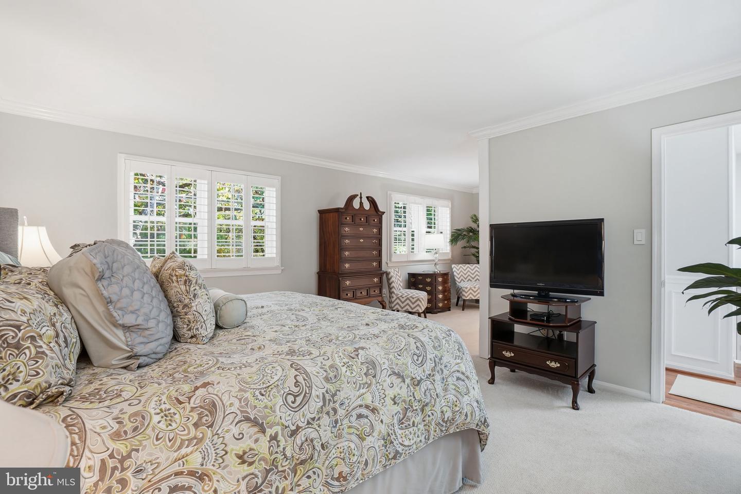 1507 LAUREL HILL RD, VIENNA, Virginia 22182, 4 Bedrooms Bedrooms, ,3 BathroomsBathrooms,Residential,For sale,1507 LAUREL HILL RD,VAFX2286102 MLS # VAFX2286102