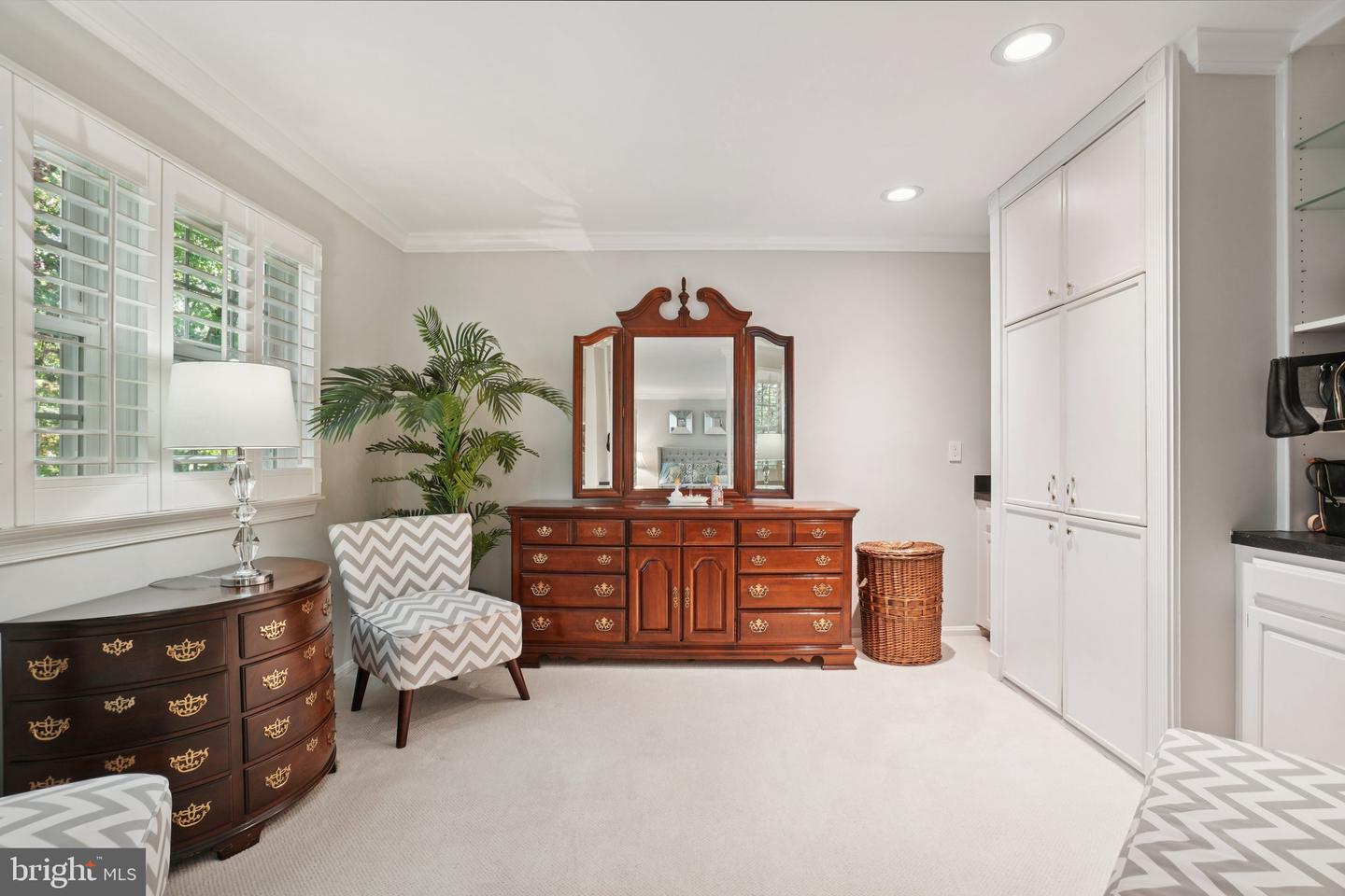 1507 LAUREL HILL RD, VIENNA, Virginia 22182, 4 Bedrooms Bedrooms, ,3 BathroomsBathrooms,Residential,For sale,1507 LAUREL HILL RD,VAFX2286102 MLS # VAFX2286102