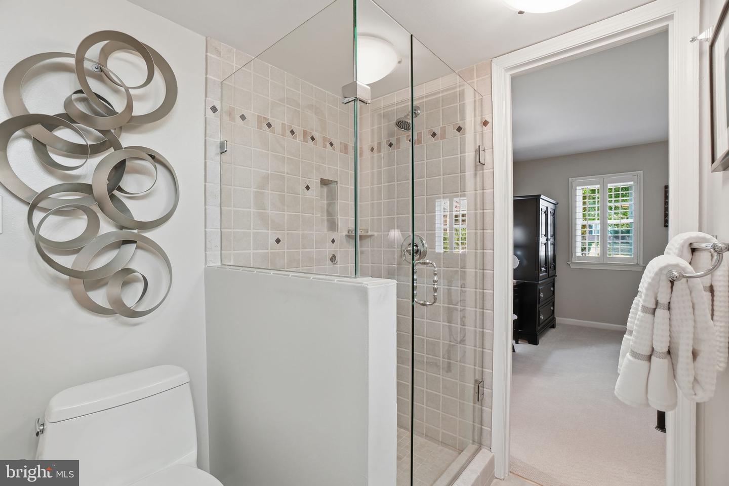 1507 LAUREL HILL RD, VIENNA, Virginia 22182, 4 Bedrooms Bedrooms, ,3 BathroomsBathrooms,Residential,For sale,1507 LAUREL HILL RD,VAFX2286102 MLS # VAFX2286102