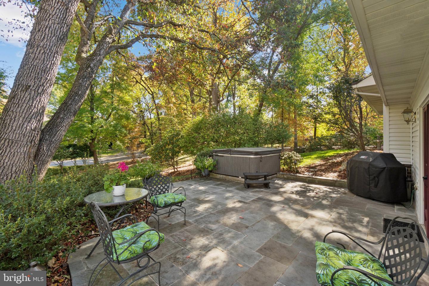 1507 LAUREL HILL RD, VIENNA, Virginia 22182, 4 Bedrooms Bedrooms, ,3 BathroomsBathrooms,Residential,For sale,1507 LAUREL HILL RD,VAFX2286102 MLS # VAFX2286102