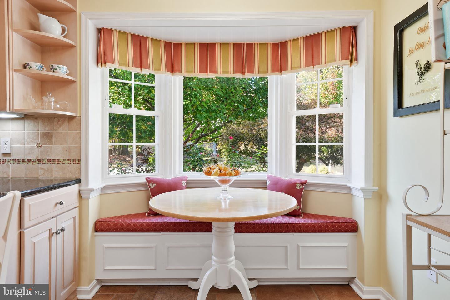 1507 LAUREL HILL RD, VIENNA, Virginia 22182, 4 Bedrooms Bedrooms, ,3 BathroomsBathrooms,Residential,For sale,1507 LAUREL HILL RD,VAFX2286102 MLS # VAFX2286102