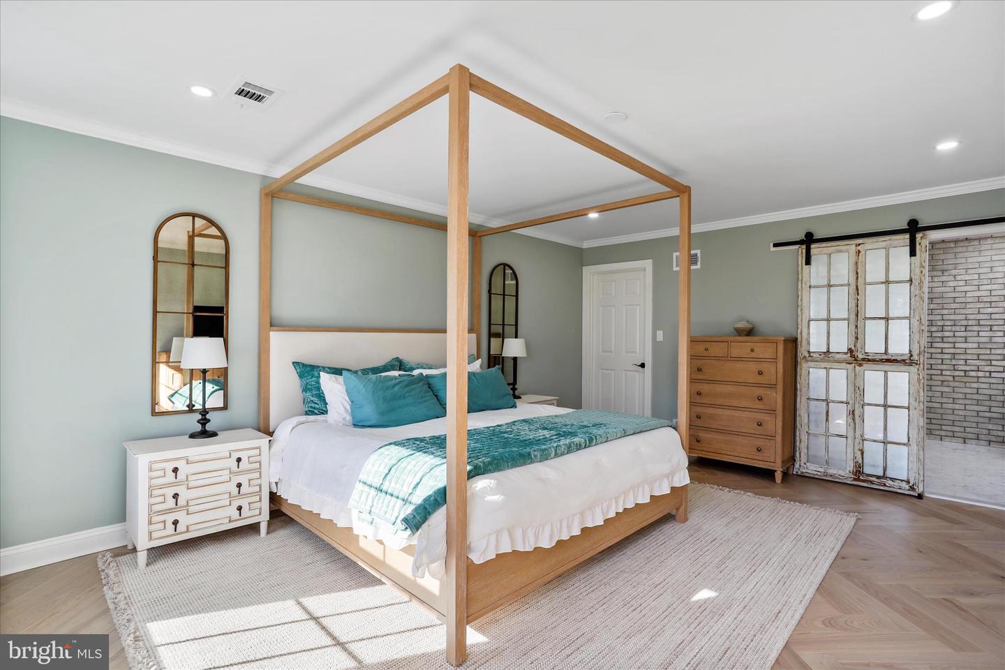 247 MCGUIRE RD, WINCHESTER, Virginia 22603, 4 Bedrooms Bedrooms, ,2 BathroomsBathrooms,Residential,For sale,247 MCGUIRE RD,VAFV2039028 MLS # VAFV2039028 247 MCGUIRE RD, WINCHESTER, Virginia 22603, 4 Bedrooms Bedrooms, ,2 BathroomsBathrooms,Residential,For sale,247 MCGUIRE RD,VAFV2039028 MLS # VAFV2039028