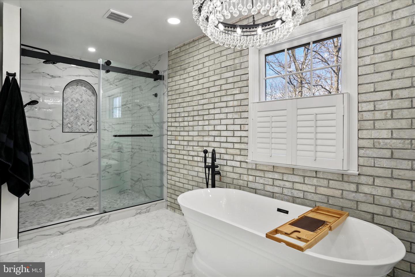 247 MCGUIRE RD, WINCHESTER, Virginia 22603, 4 Bedrooms Bedrooms, ,2 BathroomsBathrooms,Residential,For sale,247 MCGUIRE RD,VAFV2039028 MLS # VAFV2039028 247 MCGUIRE RD, WINCHESTER, Virginia 22603, 4 Bedrooms Bedrooms, ,2 BathroomsBathrooms,Residential,For sale,247 MCGUIRE RD,VAFV2039028 MLS # VAFV2039028