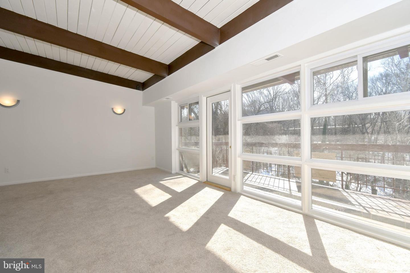 4267 AMERICANA DR #203, ANNANDALE, Virginia 22003, 2 Bedrooms Bedrooms, ,1 BathroomBathrooms,Residential,For sale,4267 AMERICANA DR #203,VAFX2286104 MLS # VAFX2286104 4267 AMERICANA DR #203, ANNANDALE, Virginia 22003, 2 Bedrooms Bedrooms, ,1 BathroomBathrooms,Residential,For sale,4267 AMERICANA DR #203,VAFX2286104 MLS # VAFX2286104