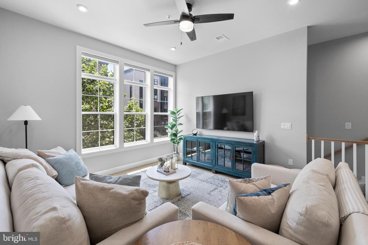 43442 CROSON LN #100, ASHBURN, Virginia 20148, 3 Bedrooms Bedrooms, ,3 BathroomsBathrooms,Residential,For sale,43442 CROSON LN #100,VALO2114130 MLS # VALO2114130