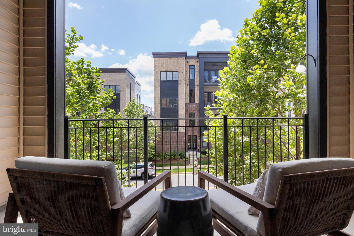 43442 CROSON LN #100, ASHBURN, Virginia 20148, 3 Bedrooms Bedrooms, ,3 BathroomsBathrooms,Residential,For sale,43442 CROSON LN #100,VALO2114130 MLS # VALO2114130