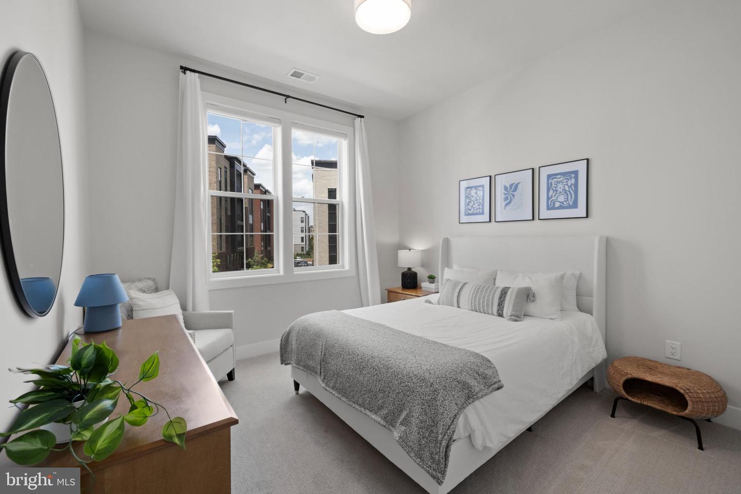 43442 CROSON LN #100, ASHBURN, Virginia 20148, 3 Bedrooms Bedrooms, ,3 BathroomsBathrooms,Residential,For sale,43442 CROSON LN #100,VALO2114130 MLS # VALO2114130