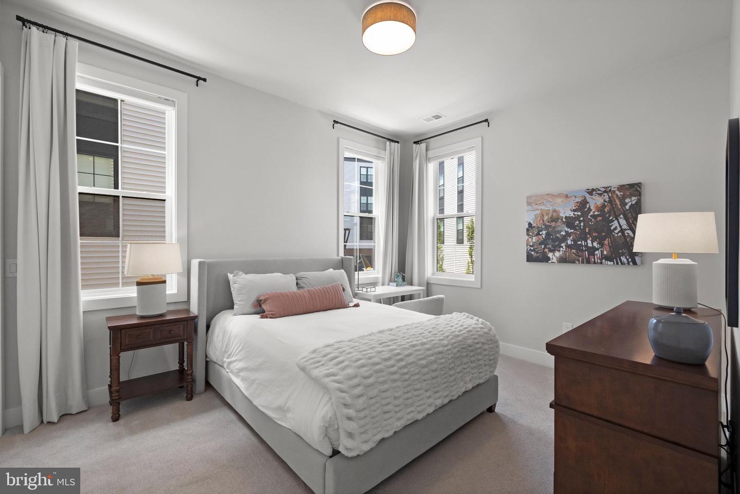 43442 CROSON LN #100, ASHBURN, Virginia 20148, 3 Bedrooms Bedrooms, ,3 BathroomsBathrooms,Residential,For sale,43442 CROSON LN #100,VALO2114130 MLS # VALO2114130