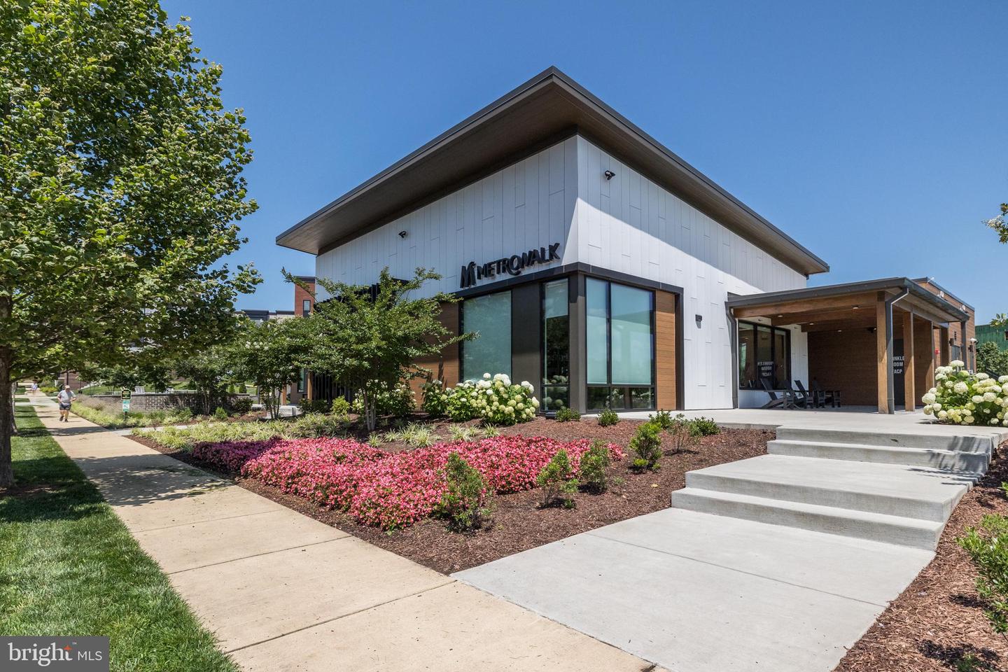 43442 CROSON LN #100, ASHBURN, Virginia 20148, 3 Bedrooms Bedrooms, ,3 BathroomsBathrooms,Residential,For sale,43442 CROSON LN #100,VALO2114130 MLS # VALO2114130