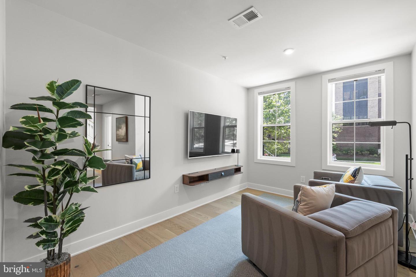 43442 CROSON LN #100, ASHBURN, Virginia 20148, 3 Bedrooms Bedrooms, ,3 BathroomsBathrooms,Residential,For sale,43442 CROSON LN #100,VALO2114130 MLS # VALO2114130