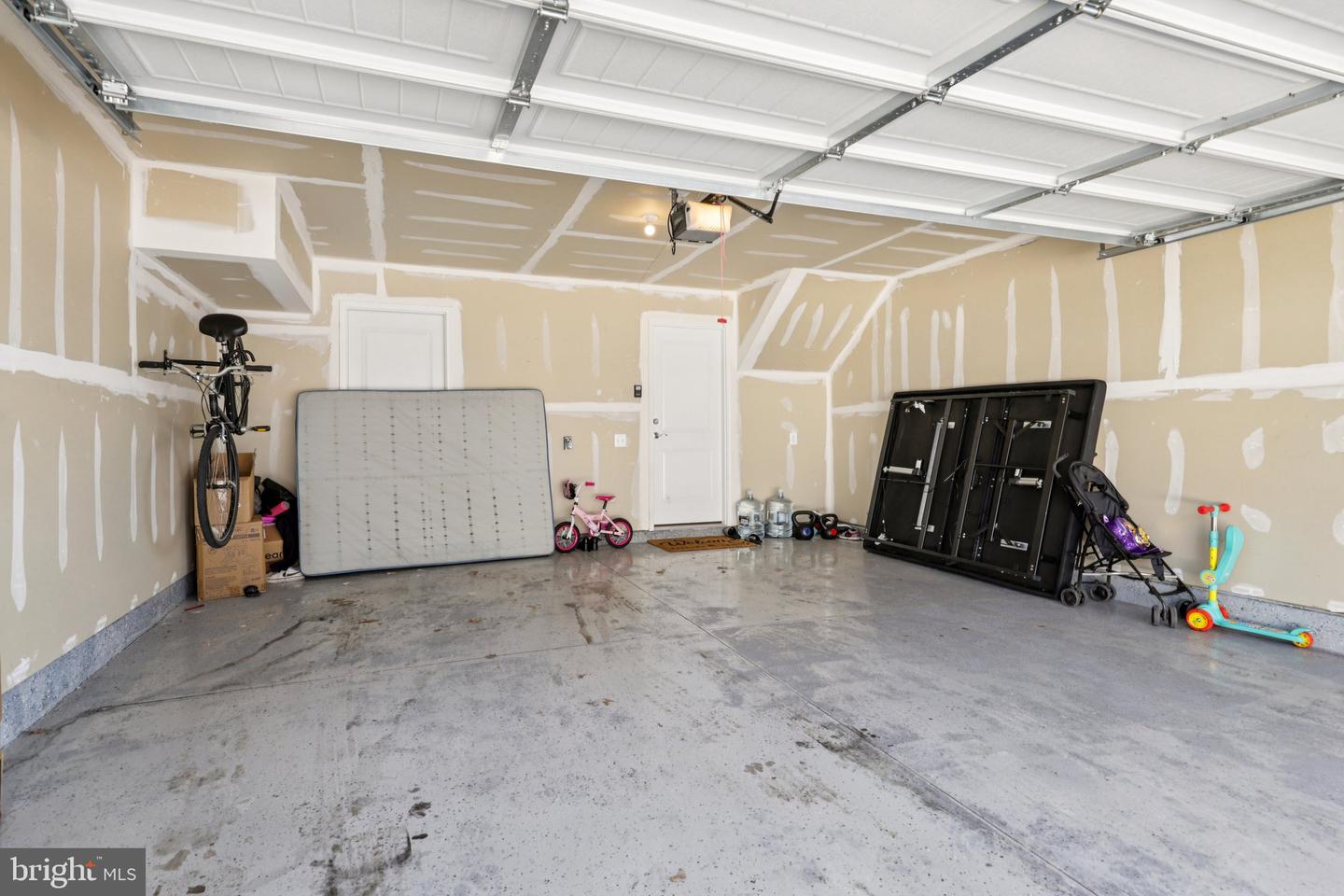 15099 JAXTON SQUARE LN, HAYMARKET, Virginia 20169, 3 Bedrooms Bedrooms, ,2 BathroomsBathrooms,Residential,For sale,15099 JAXTON SQUARE LN,VAPW2110794 MLS # VAPW2110794