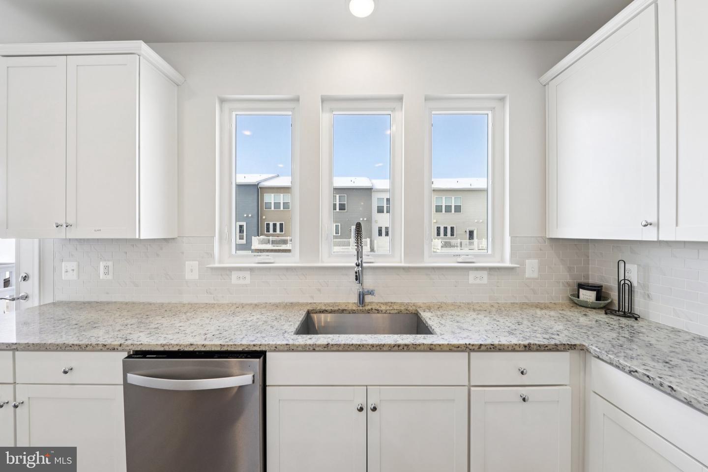 15099 JAXTON SQUARE LN, HAYMARKET, Virginia 20169, 3 Bedrooms Bedrooms, ,2 BathroomsBathrooms,Residential,For sale,15099 JAXTON SQUARE LN,VAPW2110794 MLS # VAPW2110794