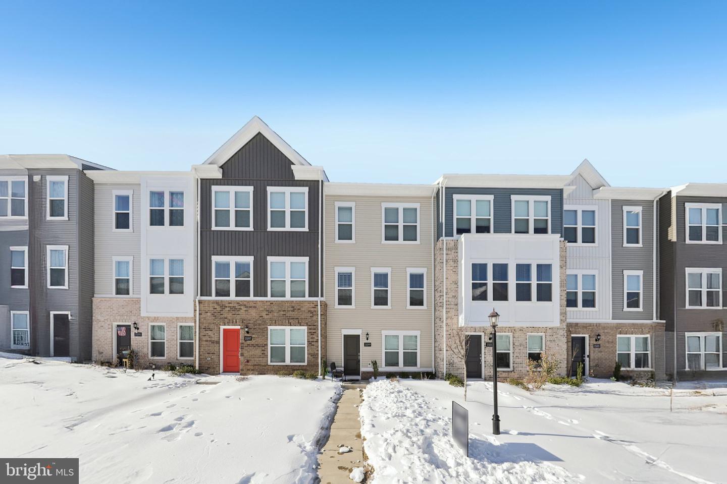 15099 JAXTON SQUARE LN, HAYMARKET, Virginia 20169, 3 Bedrooms Bedrooms, ,2 BathroomsBathrooms,Residential,For sale,15099 JAXTON SQUARE LN,VAPW2110794 MLS # VAPW2110794