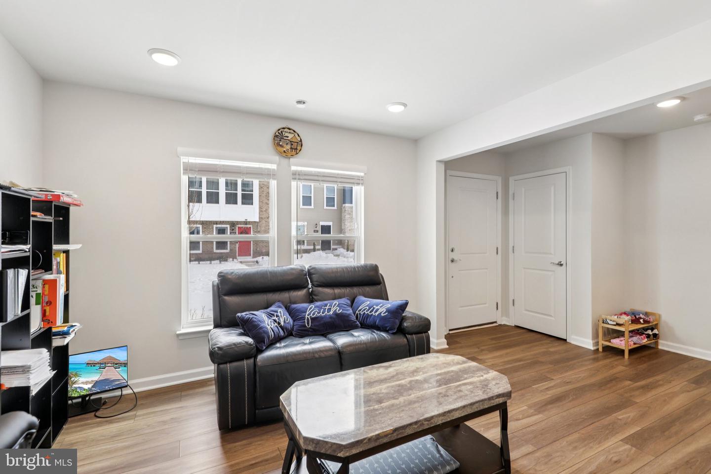 15099 JAXTON SQUARE LN, HAYMARKET, Virginia 20169, 3 Bedrooms Bedrooms, ,2 BathroomsBathrooms,Residential,For sale,15099 JAXTON SQUARE LN,VAPW2110794 MLS # VAPW2110794