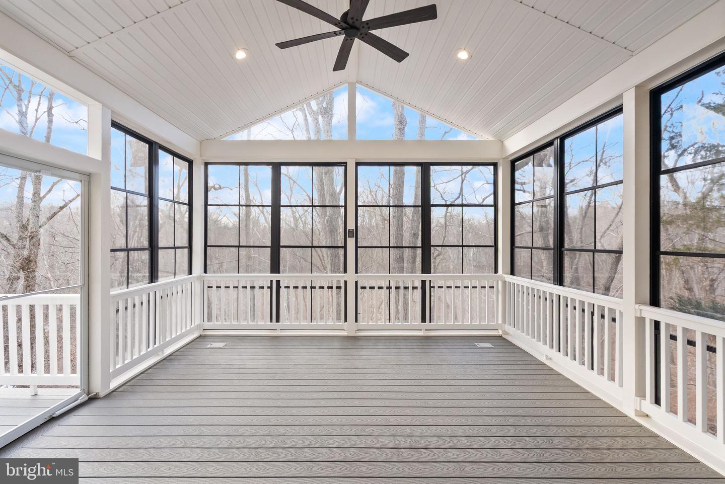 21147 BROOKSIDE LN, STERLING, Virginia 20165, 5 Bedrooms Bedrooms, ,3 BathroomsBathrooms,Residential,For sale,21147 BROOKSIDE LN,VALO2114218 MLS # VALO2114218 21147 BROOKSIDE LN, STERLING, Virginia 20165, 5 Bedrooms Bedrooms, ,3 BathroomsBathrooms,Residential,For sale,21147 BROOKSIDE LN,VALO2114218 MLS # VALO2114218