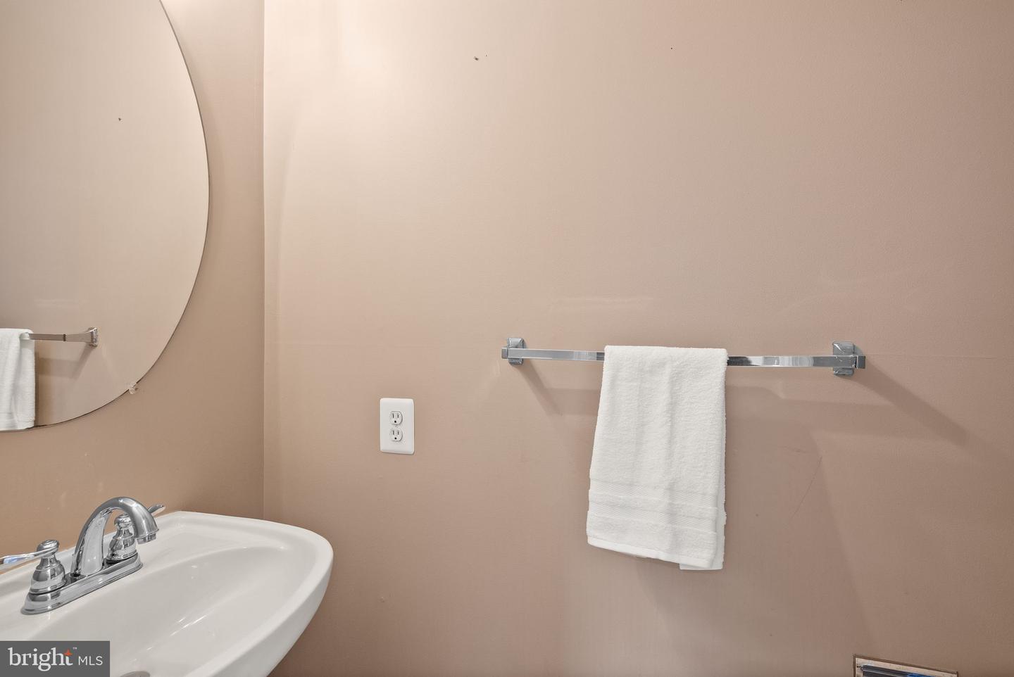 21147 BROOKSIDE LN, STERLING, Virginia 20165, 5 Bedrooms Bedrooms, ,3 BathroomsBathrooms,Residential,For sale,21147 BROOKSIDE LN,VALO2114218 MLS # VALO2114218 21147 BROOKSIDE LN, STERLING, Virginia 20165, 5 Bedrooms Bedrooms, ,3 BathroomsBathrooms,Residential,For sale,21147 BROOKSIDE LN,VALO2114218 MLS # VALO2114218