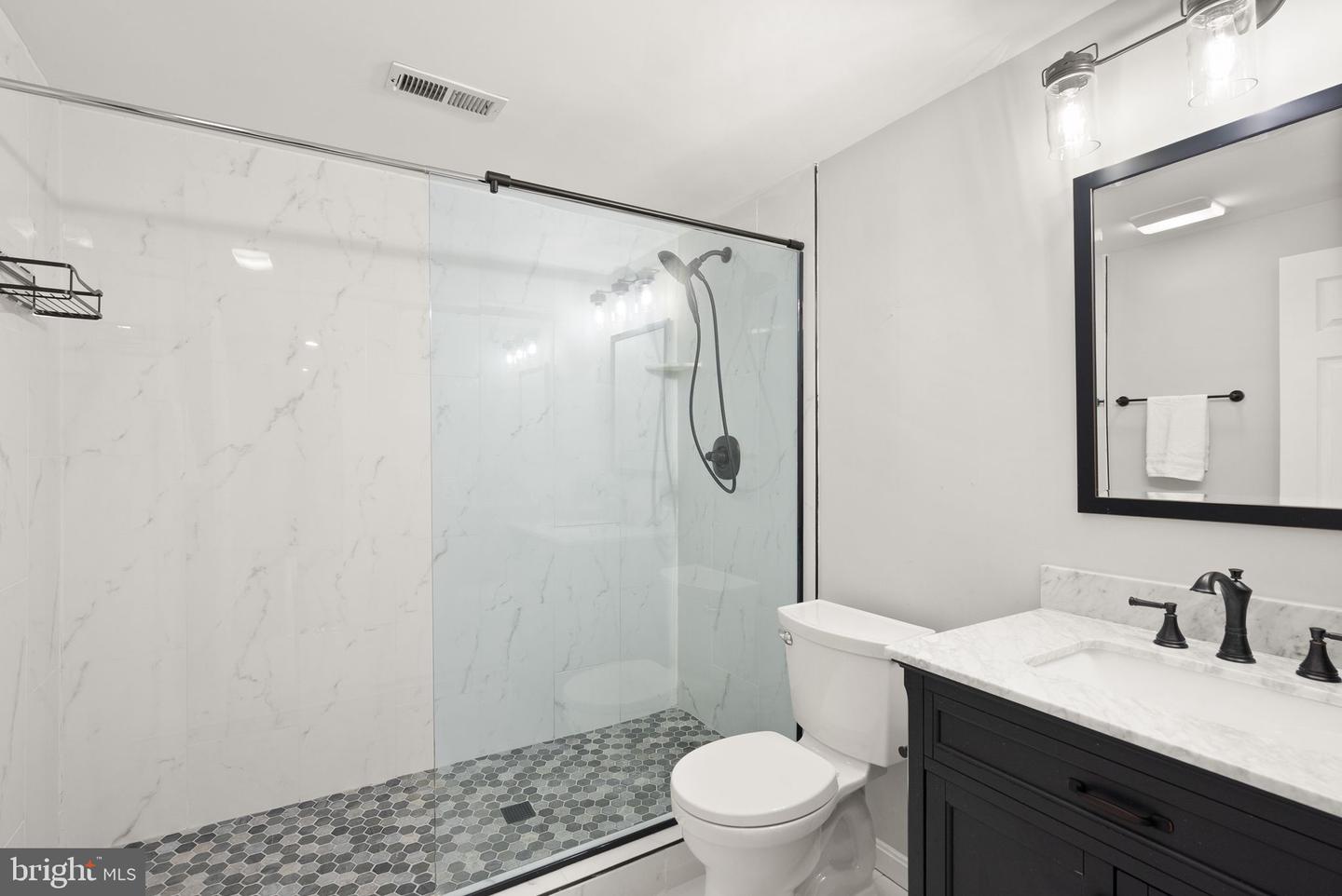 21147 BROOKSIDE LN, STERLING, Virginia 20165, 5 Bedrooms Bedrooms, ,3 BathroomsBathrooms,Residential,For sale,21147 BROOKSIDE LN,VALO2114218 MLS # VALO2114218 21147 BROOKSIDE LN, STERLING, Virginia 20165, 5 Bedrooms Bedrooms, ,3 BathroomsBathrooms,Residential,For sale,21147 BROOKSIDE LN,VALO2114218 MLS # VALO2114218