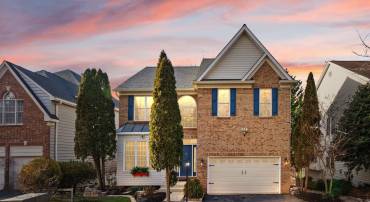 21147 BROOKSIDE LN, STERLING, Virginia 20165, 5 Bedrooms Bedrooms, ,3 BathroomsBathrooms,Residential,For sale,21147 BROOKSIDE LN,VALO2114218 MLS # VALO2114218