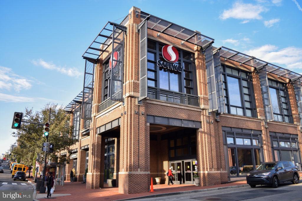 2111 WISCONSIN AVE NW #606, WASHINGTON, District Of Columbia 20007, 1 Bedroom Bedrooms, 2 Rooms Rooms,1 BathroomBathrooms,Residential,For sale,2111 WISCONSIN AVE NW #606,DCDC2242104 MLS # DCDC2242104