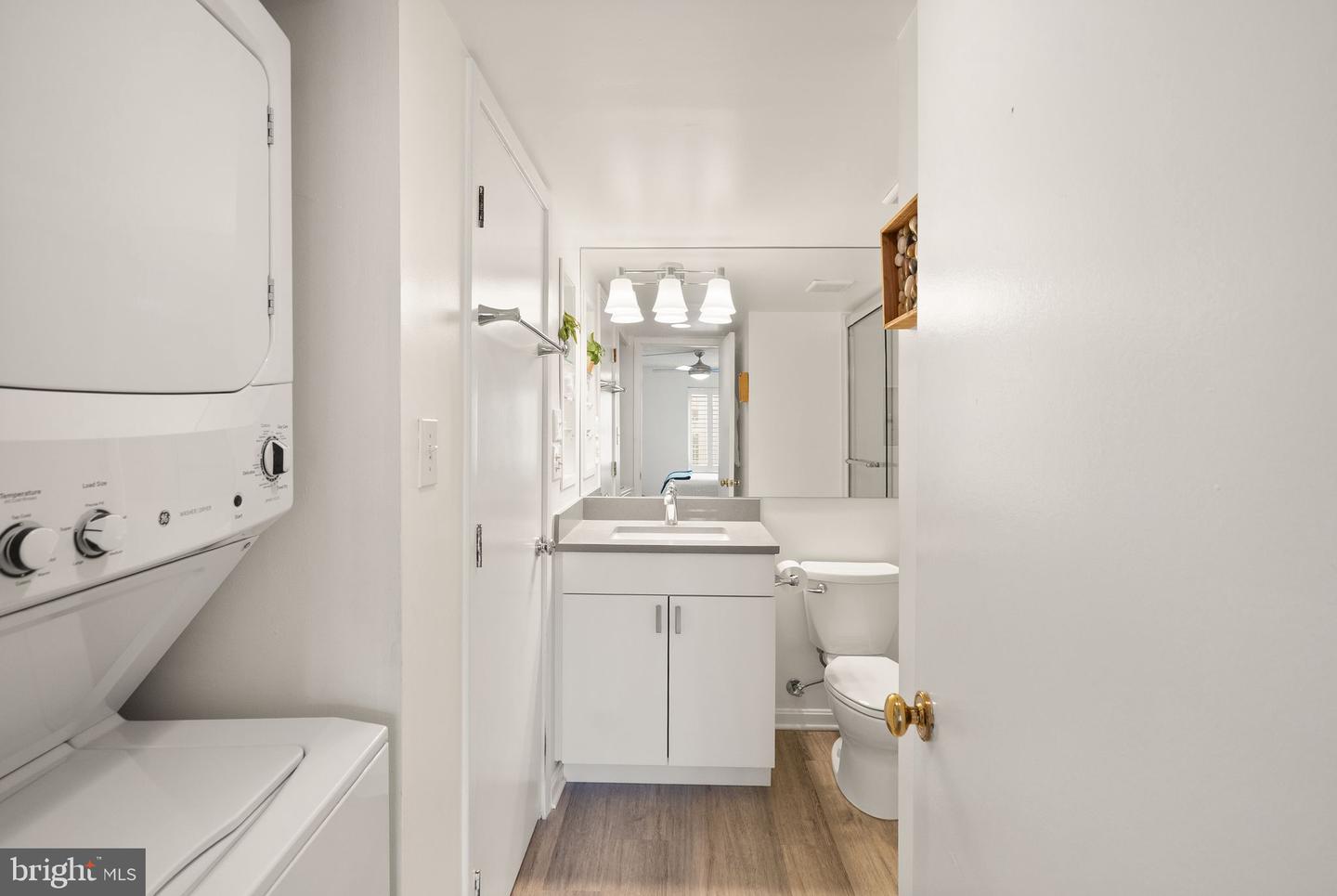 2111 WISCONSIN AVE NW #606, WASHINGTON, District Of Columbia 20007, 1 Bedroom Bedrooms, 2 Rooms Rooms,1 BathroomBathrooms,Residential,For sale,2111 WISCONSIN AVE NW #606,DCDC2242104 MLS # DCDC2242104