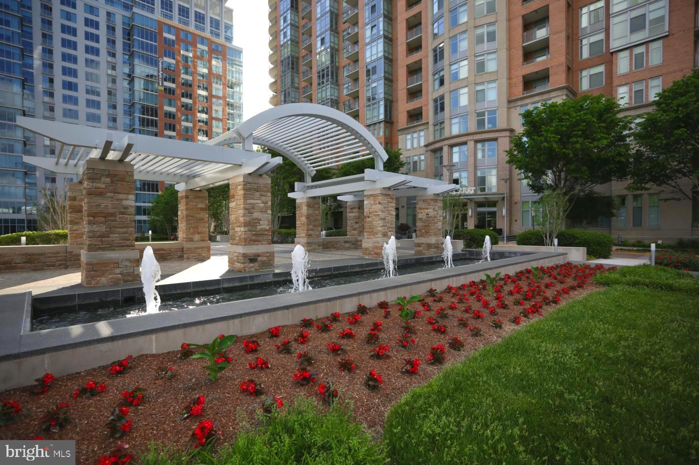 8220 CRESTWOOD HEIGHTS DR #1411, MCLEAN, Virginia 22102, 1 Bedroom Bedrooms, ,2 BathroomsBathrooms,Residential,For sale,8220 CRESTWOOD HEIGHTS DR #1411,VAFX2286512 MLS # VAFX2286512