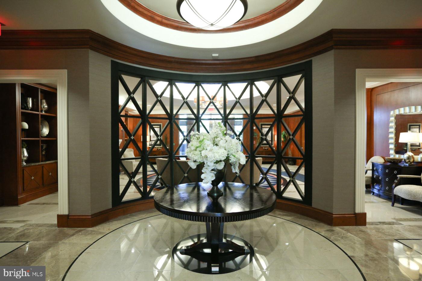 8220 CRESTWOOD HEIGHTS DR #1411, MCLEAN, Virginia 22102, 1 Bedroom Bedrooms, ,2 BathroomsBathrooms,Residential,For sale,8220 CRESTWOOD HEIGHTS DR #1411,VAFX2286512 MLS # VAFX2286512