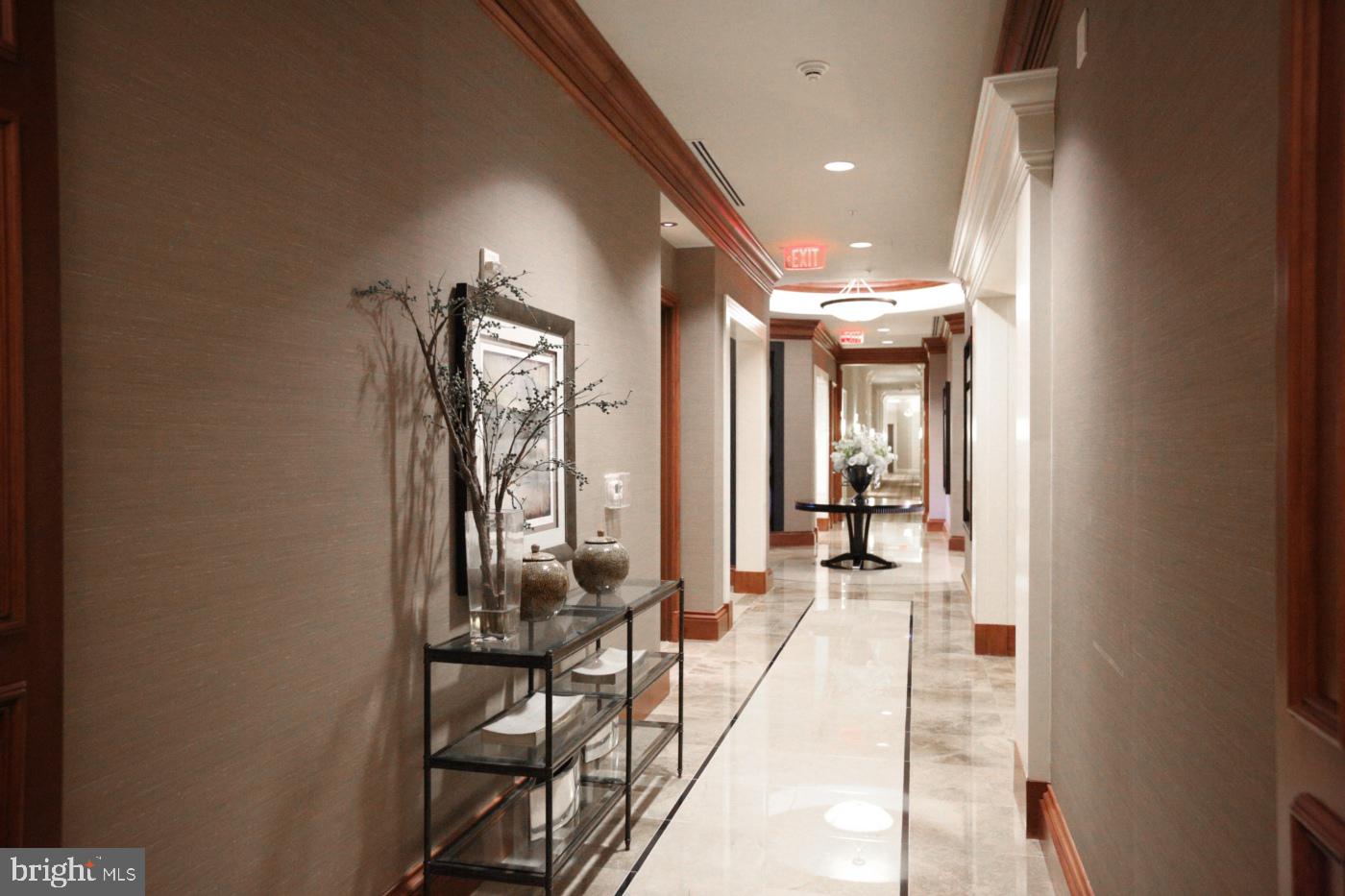 8220 CRESTWOOD HEIGHTS DR #1411, MCLEAN, Virginia 22102, 1 Bedroom Bedrooms, ,2 BathroomsBathrooms,Residential,For sale,8220 CRESTWOOD HEIGHTS DR #1411,VAFX2286512 MLS # VAFX2286512