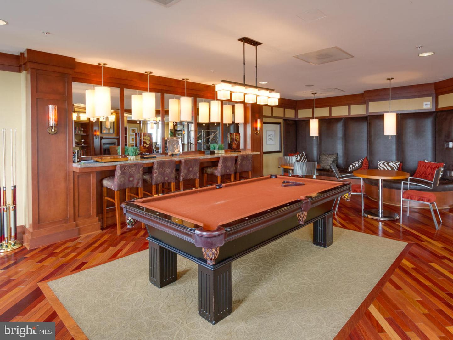 8220 CRESTWOOD HEIGHTS DR #1411, MCLEAN, Virginia 22102, 1 Bedroom Bedrooms, ,2 BathroomsBathrooms,Residential,For sale,8220 CRESTWOOD HEIGHTS DR #1411,VAFX2286512 MLS # VAFX2286512