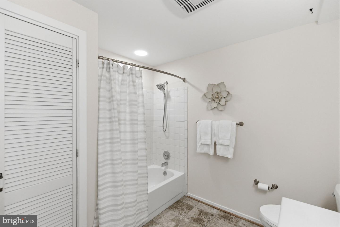 5 WILTSHIRE CT E, STERLING, Virginia 20165, 4 Bedrooms Bedrooms, ,3 BathroomsBathrooms,Residential,For sale,5 WILTSHIRE CT E,VALO2114240 MLS # VALO2114240 5 WILTSHIRE CT E, STERLING, Virginia 20165, 4 Bedrooms Bedrooms, ,3 BathroomsBathrooms,Residential,For sale,5 WILTSHIRE CT E,VALO2114240 MLS # VALO2114240