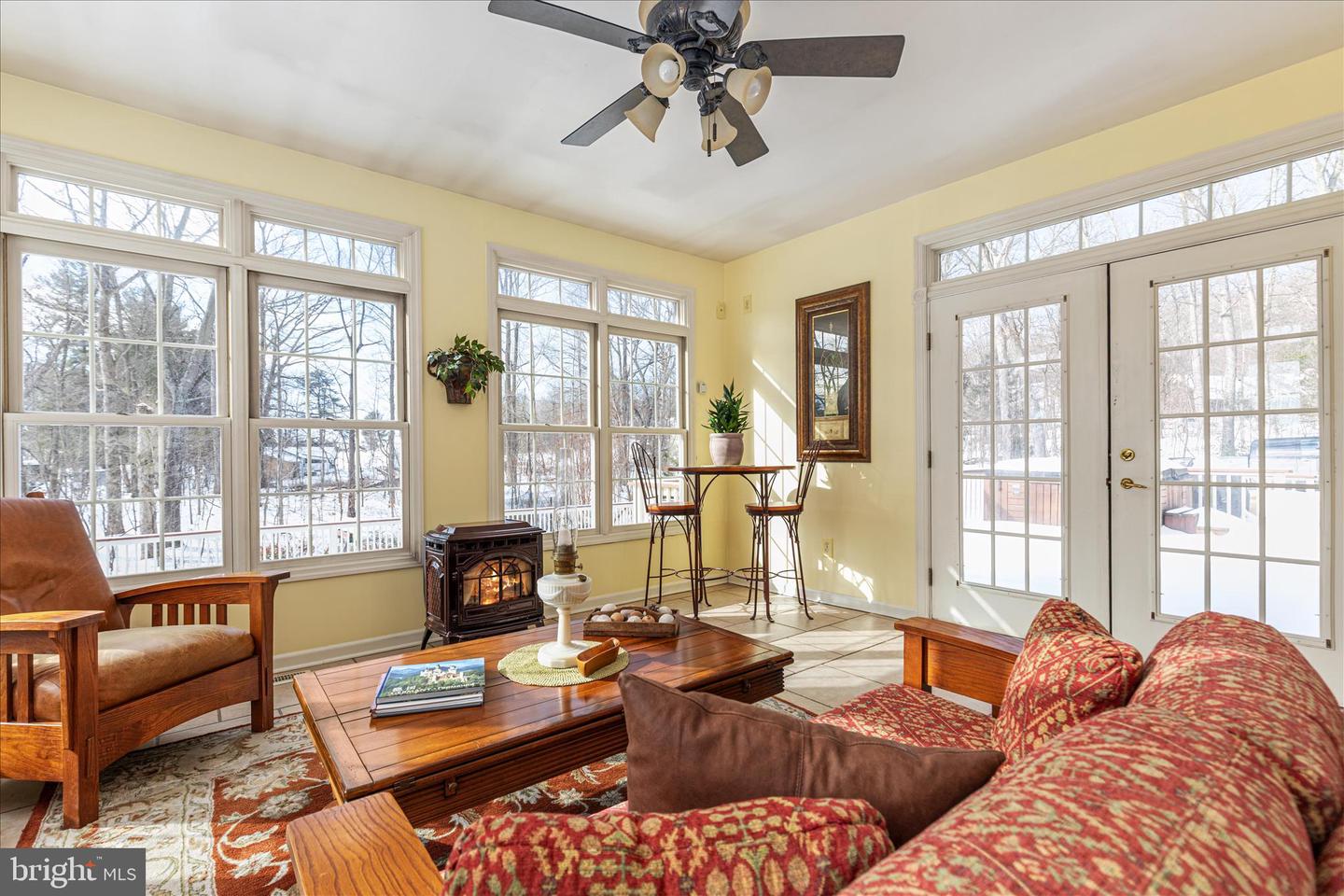 227 DUTCH APPLE DR, WINCHESTER, Virginia 22602, 3 Bedrooms Bedrooms, 6 Rooms Rooms,2 BathroomsBathrooms,Residential,For sale,227 DUTCH APPLE DR,VAFV2039088 MLS # VAFV2039088 227 DUTCH APPLE DR, WINCHESTER, Virginia 22602, 3 Bedrooms Bedrooms, 6 Rooms Rooms,2 BathroomsBathrooms,Residential,For sale,227 DUTCH APPLE DR,VAFV2039088 MLS # VAFV2039088