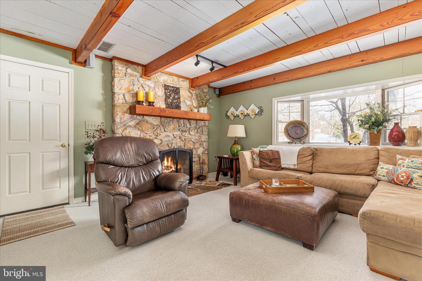 227 DUTCH APPLE DR, WINCHESTER, Virginia 22602, 3 Bedrooms Bedrooms, 6 Rooms Rooms,2 BathroomsBathrooms,Residential,For sale,227 DUTCH APPLE DR,VAFV2039088 MLS # VAFV2039088 227 DUTCH APPLE DR, WINCHESTER, Virginia 22602, 3 Bedrooms Bedrooms, 6 Rooms Rooms,2 BathroomsBathrooms,Residential,For sale,227 DUTCH APPLE DR,VAFV2039088 MLS # VAFV2039088