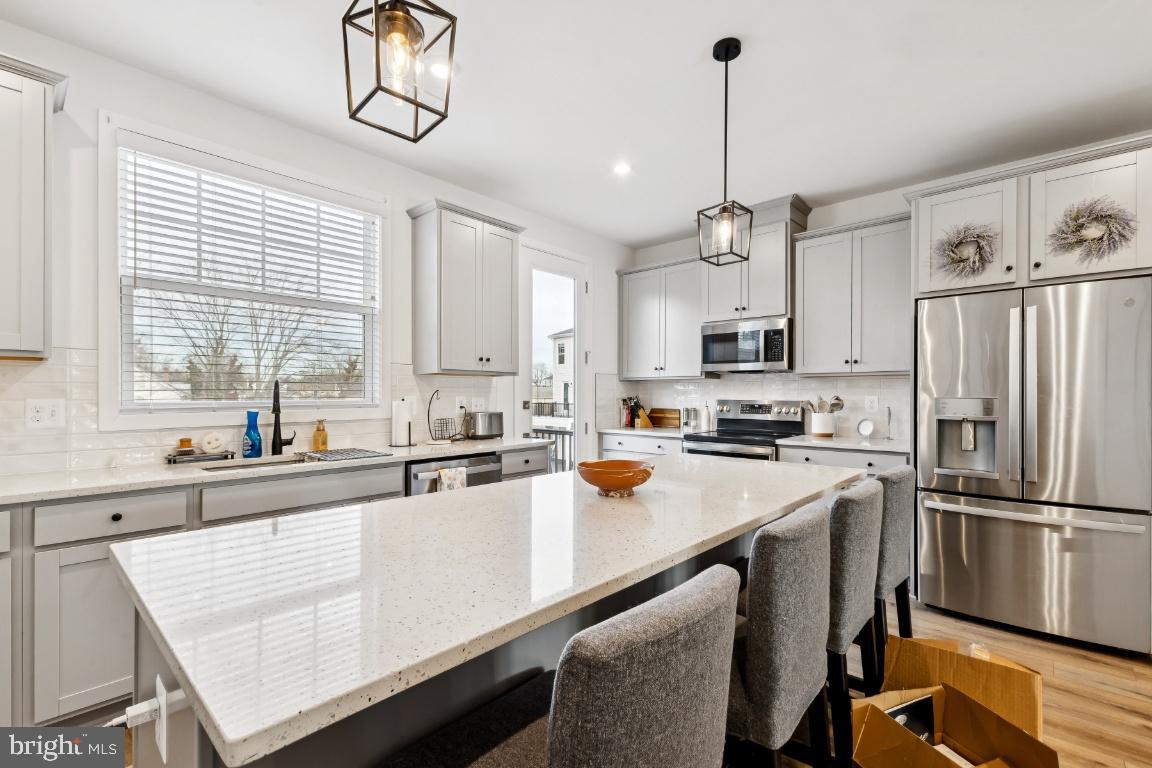 3578 STEPHENSONS HILL RD, MARSHALL, Virginia 20115, 3 Bedrooms Bedrooms, 12 Rooms Rooms,3 BathroomsBathrooms,Residential,For sale,3578 STEPHENSONS HILL RD,VAFQ2020186 MLS # VAFQ2020186