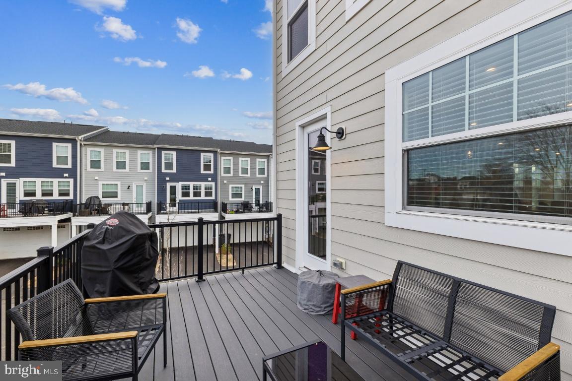 3578 STEPHENSONS HILL RD, MARSHALL, Virginia 20115, 3 Bedrooms Bedrooms, 12 Rooms Rooms,3 BathroomsBathrooms,Residential,For sale,3578 STEPHENSONS HILL RD,VAFQ2020186 MLS # VAFQ2020186