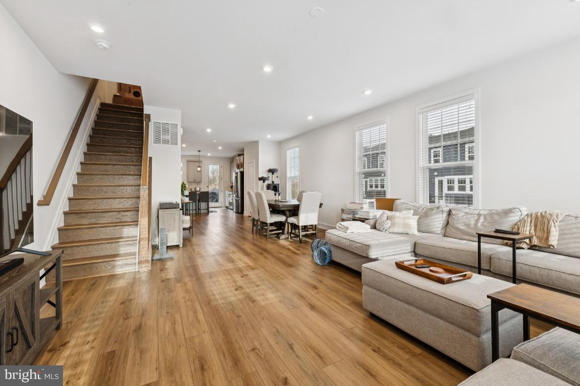 3578 STEPHENSONS HILL RD, MARSHALL, Virginia 20115, 3 Bedrooms Bedrooms, 12 Rooms Rooms,3 BathroomsBathrooms,Residential,For sale,3578 STEPHENSONS HILL RD,VAFQ2020186 MLS # VAFQ2020186