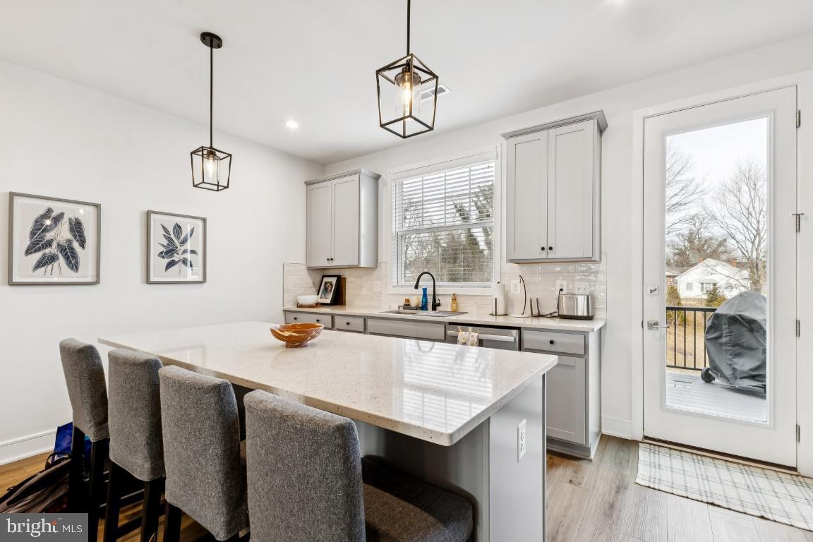 3578 STEPHENSONS HILL RD, MARSHALL, Virginia 20115, 3 Bedrooms Bedrooms, 12 Rooms Rooms,3 BathroomsBathrooms,Residential,For sale,3578 STEPHENSONS HILL RD,VAFQ2020186 MLS # VAFQ2020186