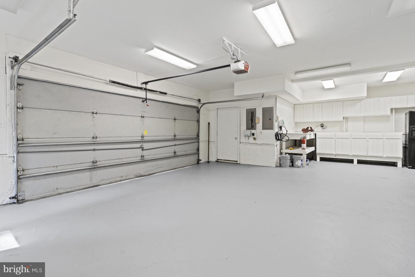 7107 ROXANN RD, ALEXANDRIA, Virginia 22315, 4 Bedrooms Bedrooms, ,4 BathroomsBathrooms,Residential,For sale,7107 ROXANN RD,VAFX2286678 MLS # VAFX2286678