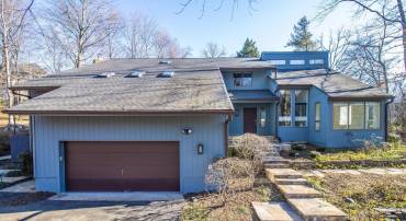 7107 ROXANN RD, ALEXANDRIA, Virginia 22315, 4 Bedrooms Bedrooms, ,4 BathroomsBathrooms,Residential,For sale,7107 ROXANN RD,VAFX2286678 MLS # VAFX2286678