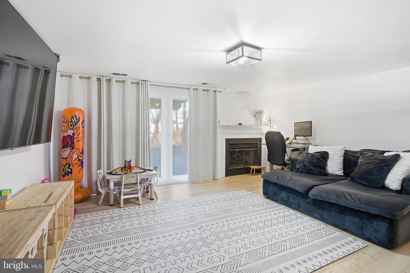 9622 RIDGE AVE, FAIRFAX, Virginia 22030, 4 Bedrooms Bedrooms, ,3 BathroomsBathrooms,Residential,For sale,9622 RIDGE AVE,VAFC2007684 MLS # VAFC2007684