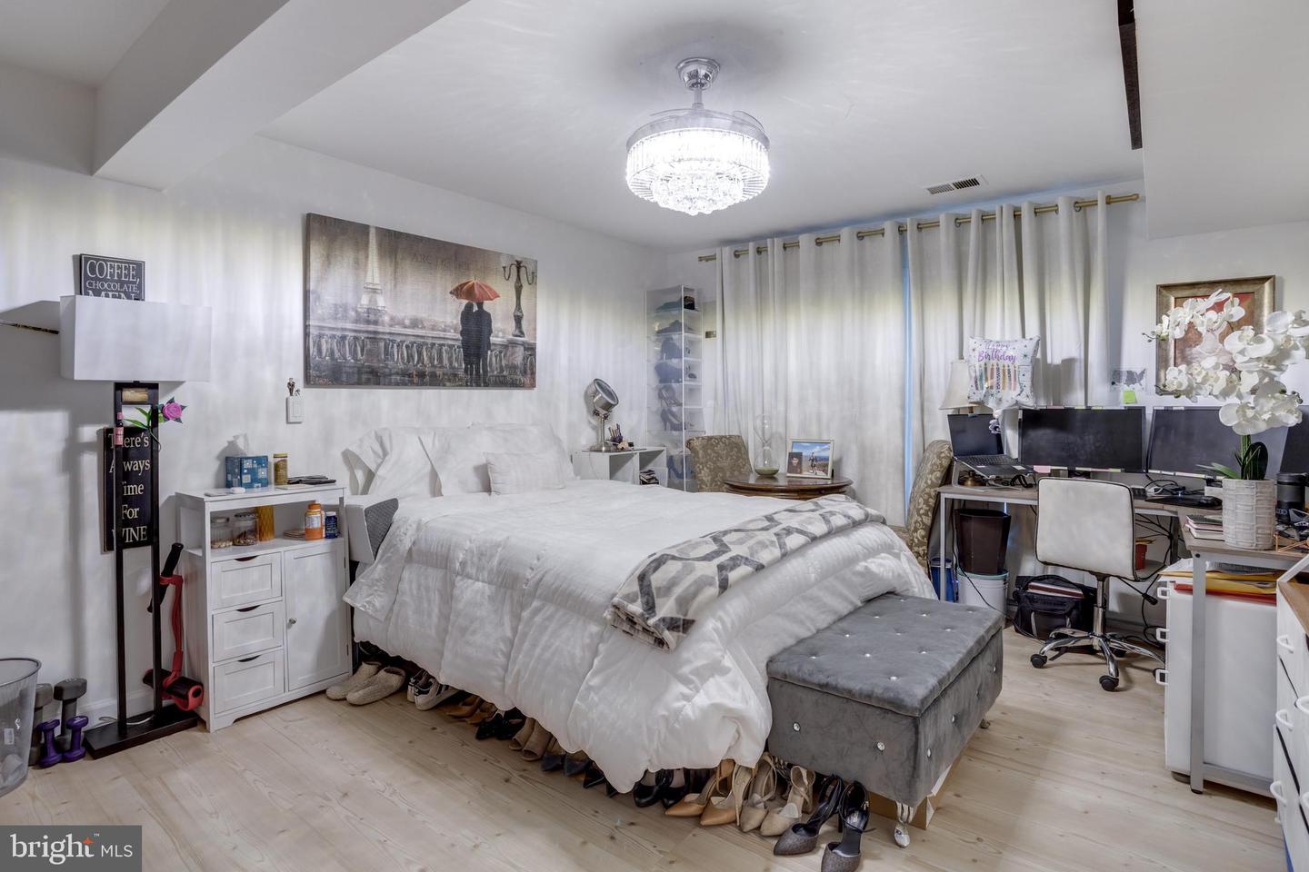 9622 RIDGE AVE, FAIRFAX, Virginia 22030, 4 Bedrooms Bedrooms, ,3 BathroomsBathrooms,Residential,For sale,9622 RIDGE AVE,VAFC2007684 MLS # VAFC2007684