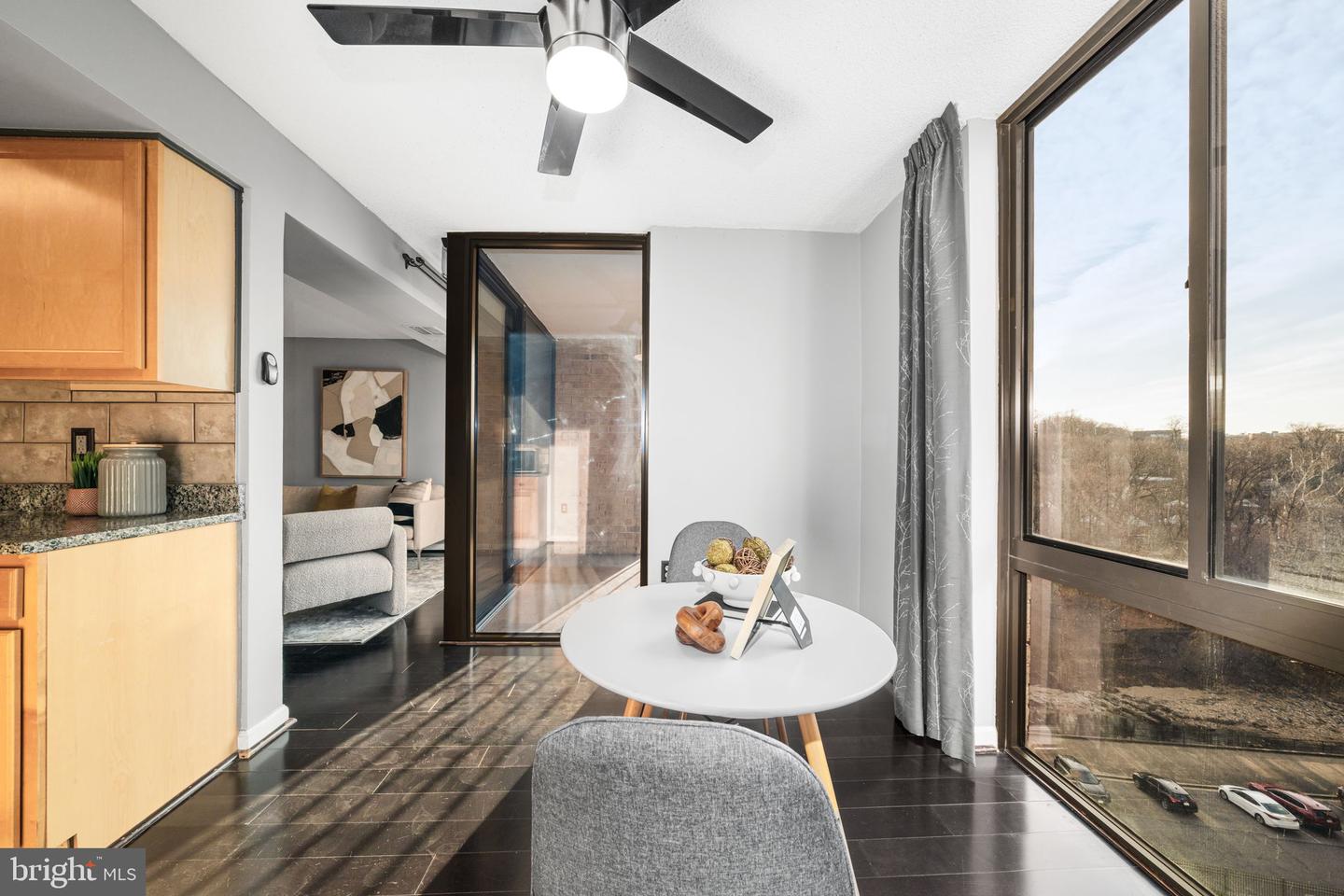 4500 S FOUR MILE RUN DR #710, ARLINGTON, Virginia 22204, 1 Bedroom Bedrooms, ,1 BathroomBathrooms,Residential,For sale,4500 S FOUR MILE RUN DR #710,VAAR2067938 MLS # VAAR2067938 4500 S FOUR MILE RUN DR #710, ARLINGTON, Virginia 22204, 1 Bedroom Bedrooms, ,1 BathroomBathrooms,Residential,For sale,4500 S FOUR MILE RUN DR #710,VAAR2067938 MLS # VAAR2067938