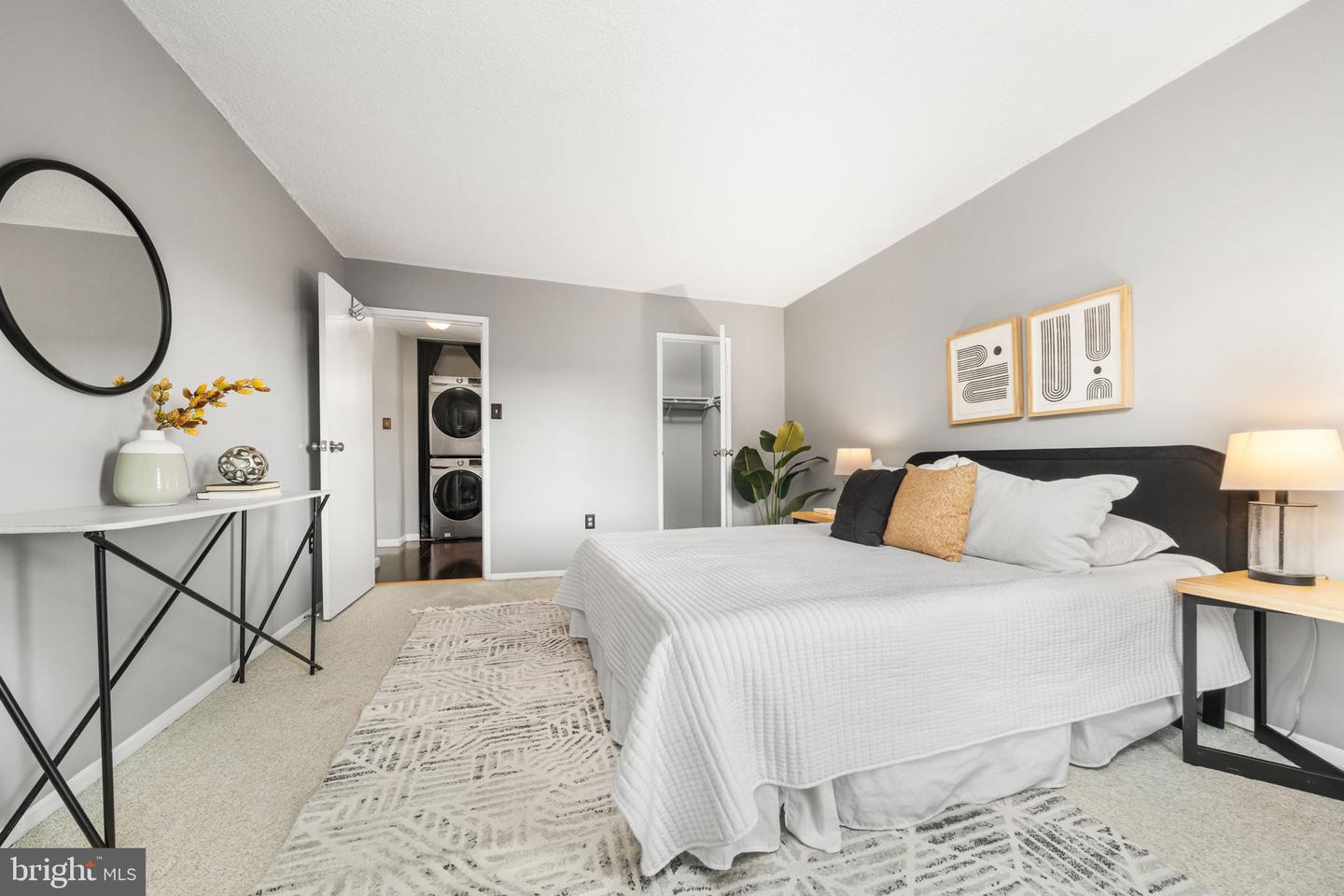 4500 S FOUR MILE RUN DR #710, ARLINGTON, Virginia 22204, 1 Bedroom Bedrooms, ,1 BathroomBathrooms,Residential,For sale,4500 S FOUR MILE RUN DR #710,VAAR2067938 MLS # VAAR2067938 4500 S FOUR MILE RUN DR #710, ARLINGTON, Virginia 22204, 1 Bedroom Bedrooms, ,1 BathroomBathrooms,Residential,For sale,4500 S FOUR MILE RUN DR #710,VAAR2067938 MLS # VAAR2067938